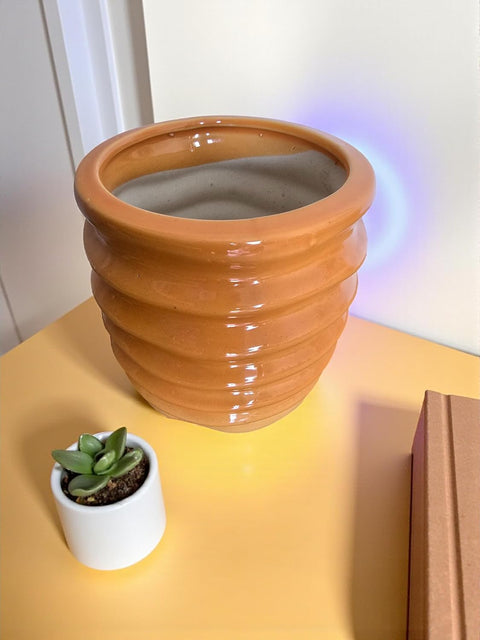 Ribbed Ceramic Pot