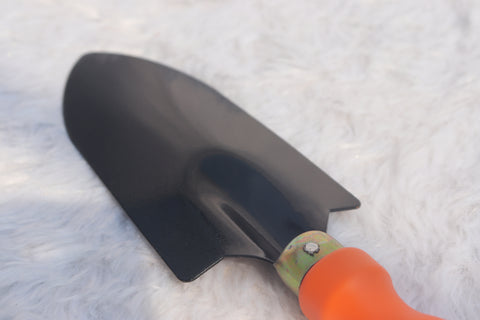 Trowel