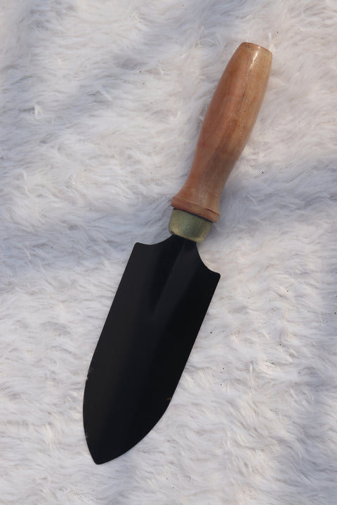 Trowel